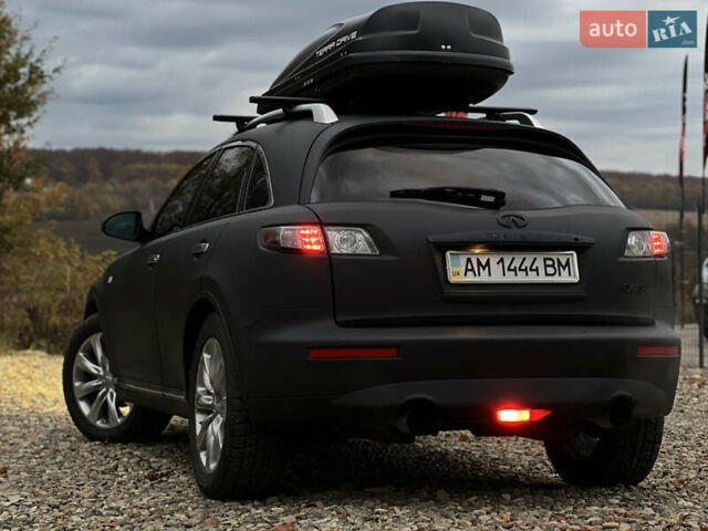 Черный Инфинити FX 45, объемом двигателя 4.5 л и пробегом 293 тыс. км за 15000 $, фото 17 на Automoto.ua