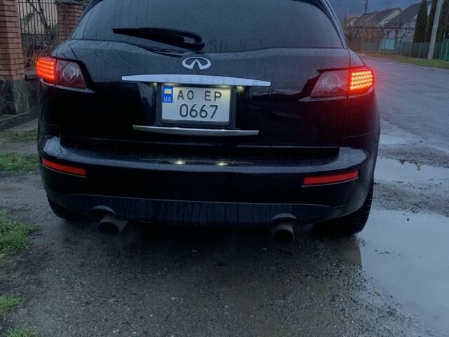 Черный Инфинити FX 45, объемом двигателя 4.5 л и пробегом 182 тыс. км за 6500 $, фото 7 на Automoto.ua
