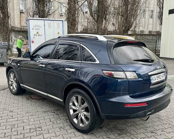 Інфініті FX 45, об'ємом двигуна 4.5 л та пробігом 220 тис. км за 10000 $, фото 4 на Automoto.ua