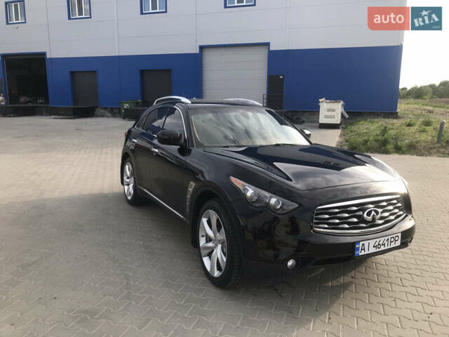 Черный Инфинити ФХ 50, объемом двигателя 5 л и пробегом 120 тыс. км за 12999 $, фото 3 на Automoto.ua