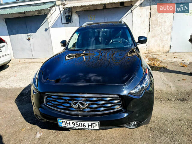 Черный Инфинити ФХ 50, объемом двигателя 5 л и пробегом 207 тыс. км за 11500 $, фото 25 на Automoto.ua