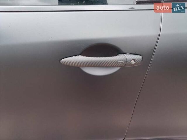 Черный Инфинити ФХ 50, объемом двигателя 5 л и пробегом 180 тыс. км за 13200 $, фото 3 на Automoto.ua