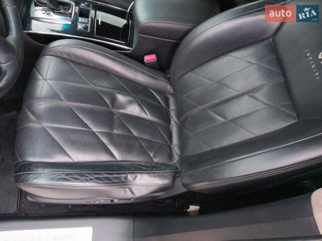 Черный Инфинити ФХ 50, объемом двигателя 5 л и пробегом 180 тыс. км за 13200 $, фото 24 на Automoto.ua