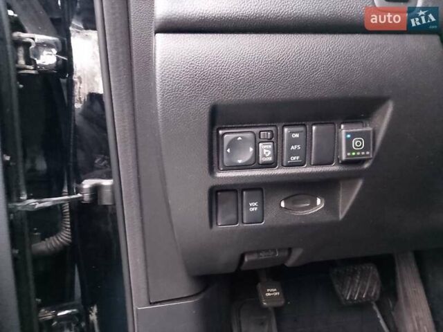 Черный Инфинити ФХ 50, объемом двигателя 5 л и пробегом 180 тыс. км за 13200 $, фото 14 на Automoto.ua