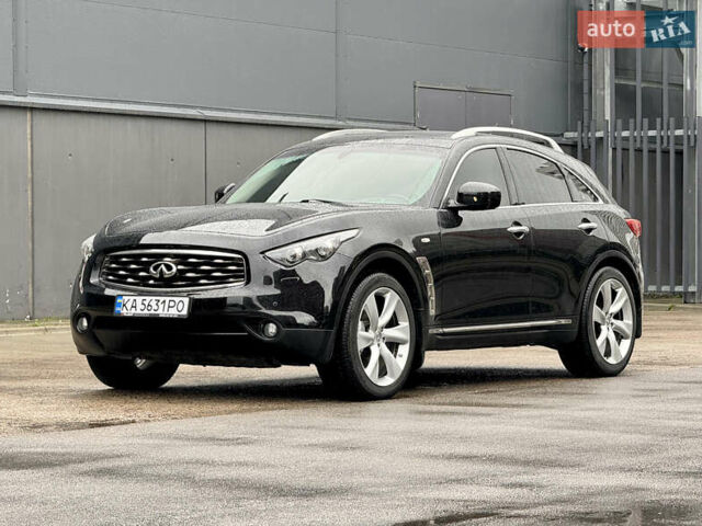 Инфинити ФХ 50 2010 в Киеве на Automoto.ua Черный Инфинити ФХ 50, объемом двигателя 5 л и пробегом 65 тыс. км за 19500 $, фото 10 на Automoto.ua