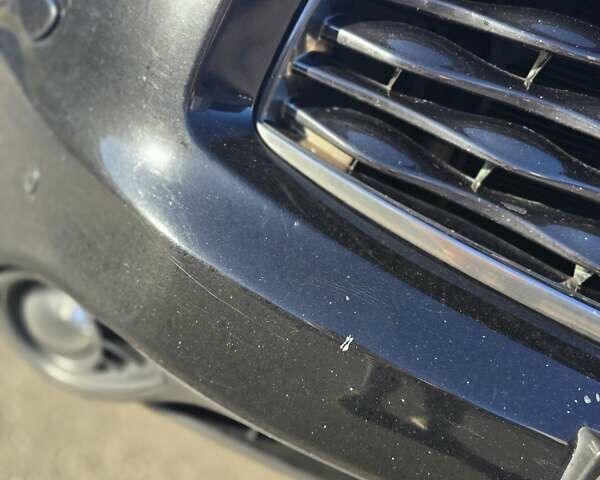 Черный Инфинити ФХ 50, объемом двигателя 5.03 л и пробегом 185 тыс. км за 15000 $, фото 6 на Automoto.ua