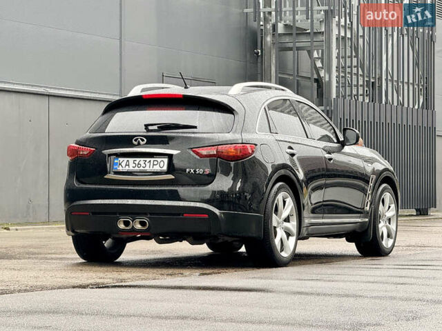 Инфинити ФХ 50 2010 в Киеве на Automoto.ua Черный Инфинити ФХ 50, объемом двигателя 5 л и пробегом 65 тыс. км за 19500 $, фото 5 на Automoto.ua
