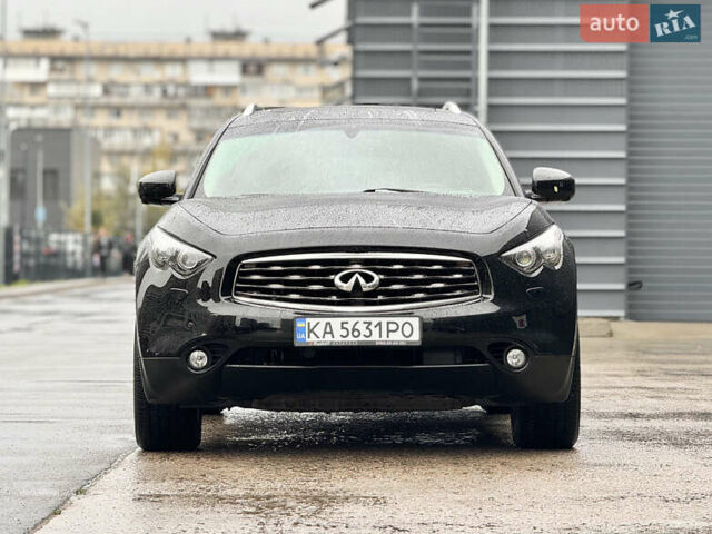 Инфинити ФХ 50 2010 в Киеве на Automoto.ua Черный Инфинити ФХ 50, объемом двигателя 5 л и пробегом 65 тыс. км за 19500 $, фото 1 на Automoto.ua