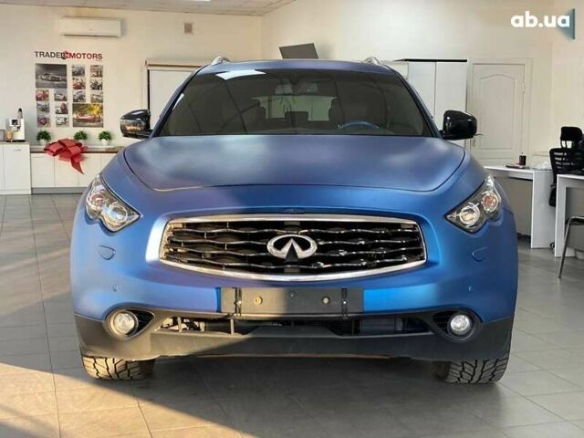 Инфинити ФХ 50, объемом двигателя 5 л и пробегом 134 тыс. км за 10990 $, фото 3 на Automoto.ua