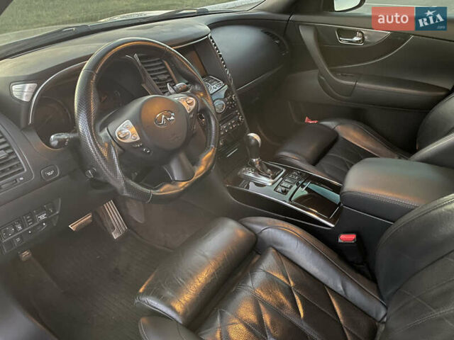 Сірий Інфініті ФХ 50, об'ємом двигуна 5.03 л та пробігом 196 тис. км за 14900 $, фото 13 на Automoto.ua
