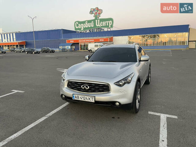 Сірий Інфініті ФХ 50, об'ємом двигуна 5.03 л та пробігом 196 тис. км за 14900 $, фото 8 на Automoto.ua