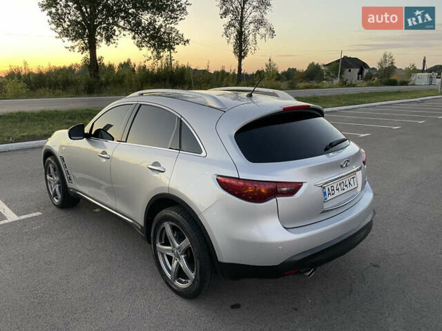 Сірий Інфініті ФХ 50, об'ємом двигуна 5.03 л та пробігом 196 тис. км за 14900 $, фото 5 на Automoto.ua