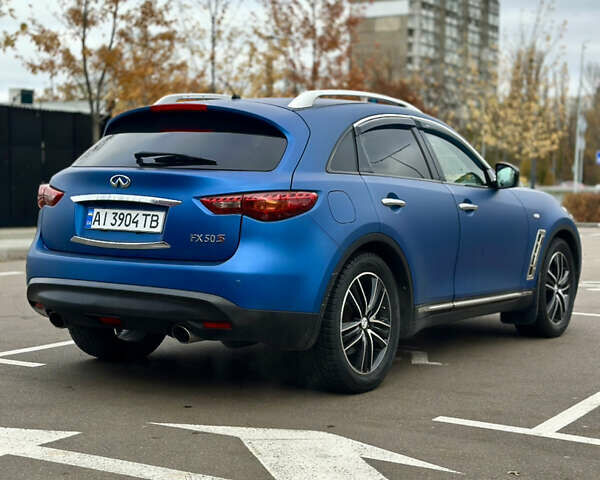Синий Инфинити ФХ 50, объемом двигателя 5 л и пробегом 134 тыс. км за 11500 $, фото 2 на Automoto.ua