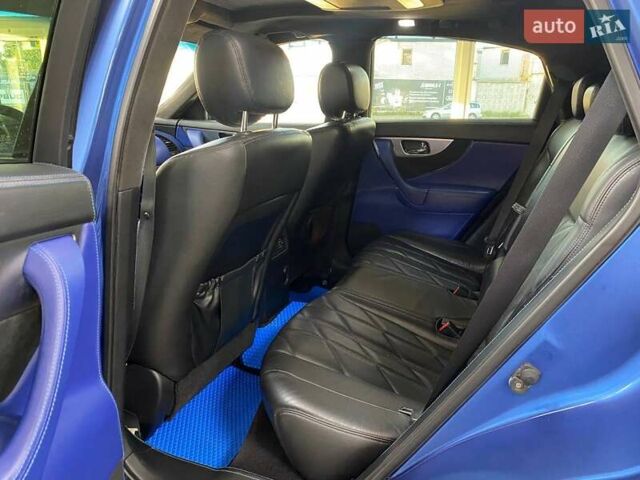 Синий Инфинити ФХ 50, объемом двигателя 5.03 л и пробегом 134 тыс. км за 10990 $, фото 37 на Automoto.ua