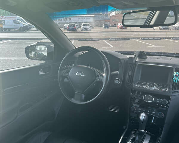 Черный Инфинити G25, объемом двигателя 2.5 л и пробегом 202 тыс. км за 9000 $, фото 7 на Automoto.ua