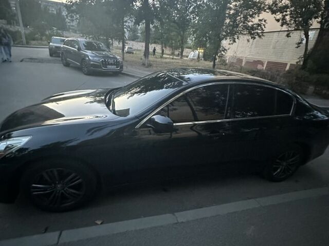 Черный Инфинити G25, объемом двигателя 2.5 л и пробегом 270 тыс. км за 9999 $, фото 3 на Automoto.ua