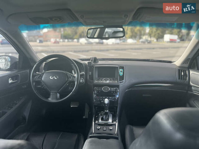 Черный Инфинити G25, объемом двигателя 2.5 л и пробегом 202 тыс. км за 9000 $, фото 6 на Automoto.ua