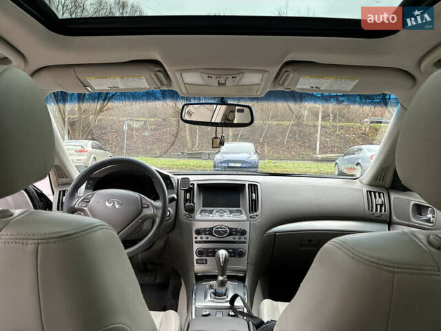 Черный Инфинити G25, объемом двигателя 2.5 л и пробегом 217 тыс. км за 7600 $, фото 9 на Automoto.ua