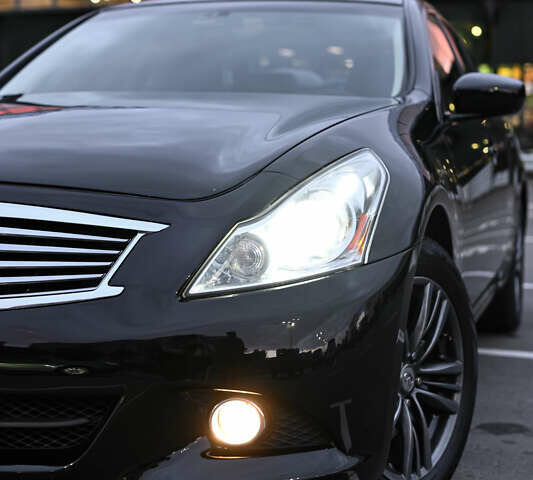 Черный Инфинити G25, объемом двигателя 2.5 л и пробегом 245 тыс. км за 11000 $, фото 6 на Automoto.ua