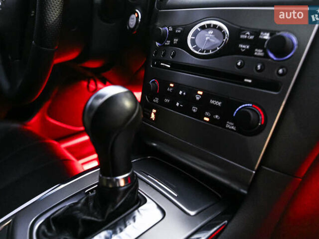 Черный Инфинити G25, объемом двигателя 2.5 л и пробегом 245 тыс. км за 11000 $, фото 61 на Automoto.ua