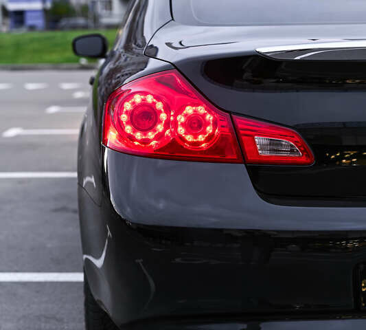 Черный Инфинити G25, объемом двигателя 2.5 л и пробегом 245 тыс. км за 11000 $, фото 11 на Automoto.ua