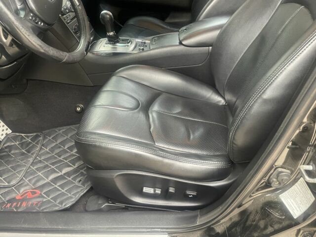 Черный Инфинити G25, объемом двигателя 2.5 л и пробегом 260 тыс. км за 8200 $, фото 6 на Automoto.ua