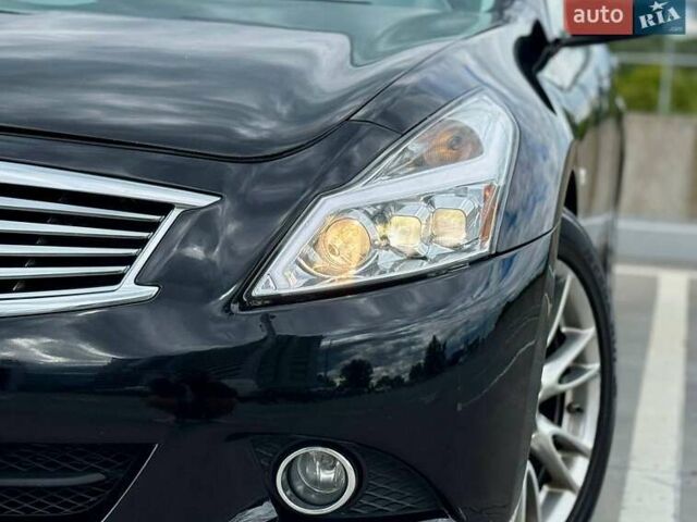 Черный Инфинити G25, объемом двигателя 2.5 л и пробегом 247 тыс. км за 9200 $, фото 5 на Automoto.ua