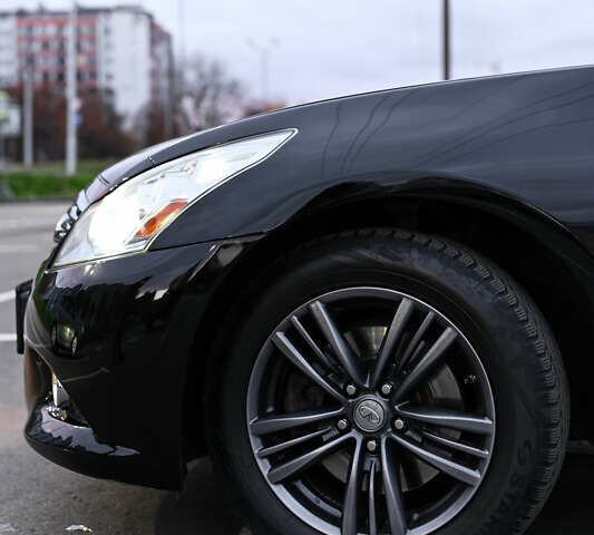 Черный Инфинити G25, объемом двигателя 2.5 л и пробегом 245 тыс. км за 11000 $, фото 7 на Automoto.ua