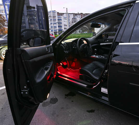 Черный Инфинити G25, объемом двигателя 2.5 л и пробегом 245 тыс. км за 11000 $, фото 36 на Automoto.ua