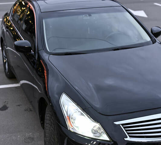 Черный Инфинити G25, объемом двигателя 2.5 л и пробегом 245 тыс. км за 11000 $, фото 5 на Automoto.ua