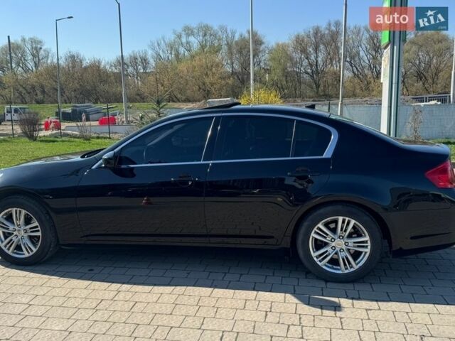 Черный Инфинити G25, объемом двигателя 2.5 л и пробегом 255 тыс. км за 10500 $, фото 1 на Automoto.ua