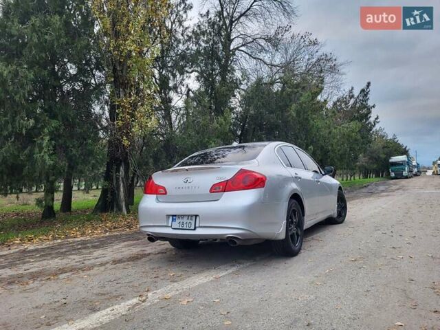 Серый Инфинити G25, объемом двигателя 2.5 л и пробегом 204 тыс. км за 7850 $, фото 5 на Automoto.ua