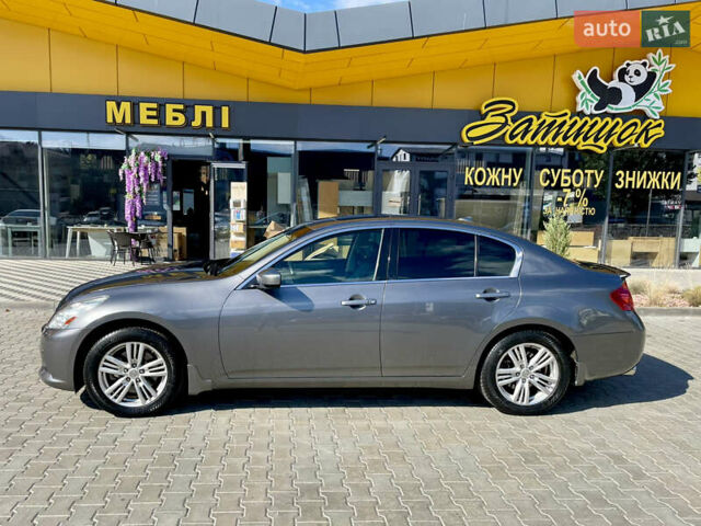 Серый Инфинити G25, объемом двигателя 2.5 л и пробегом 200 тыс. км за 10900 $, фото 5 на Automoto.ua