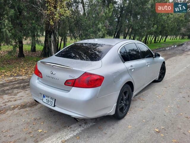 Серый Инфинити G25, объемом двигателя 2.5 л и пробегом 204 тыс. км за 7850 $, фото 6 на Automoto.ua