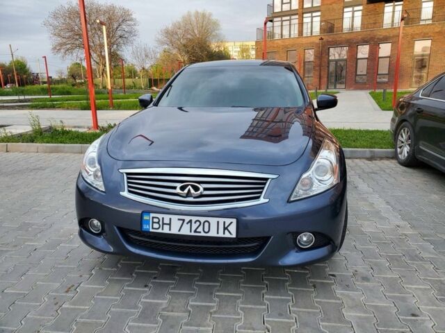 Серый Инфинити G25, объемом двигателя 2.5 л и пробегом 127 тыс. км за 9300 $, фото 3 на Automoto.ua