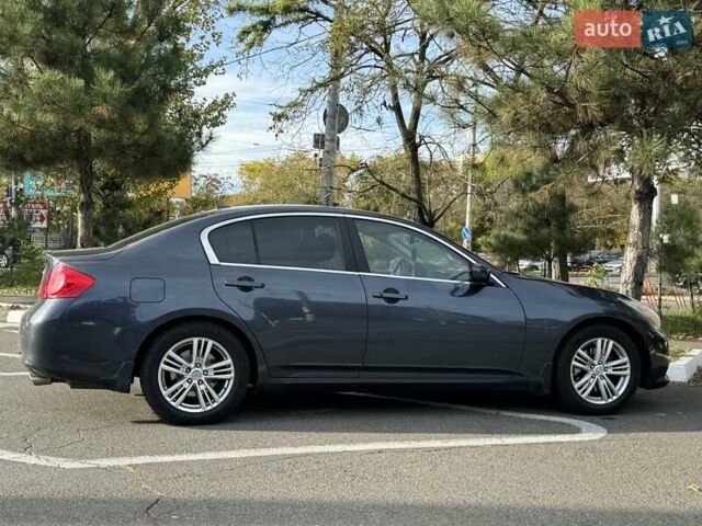 Серый Инфинити G25, объемом двигателя 2.5 л и пробегом 165 тыс. км за 9300 $, фото 9 на Automoto.ua