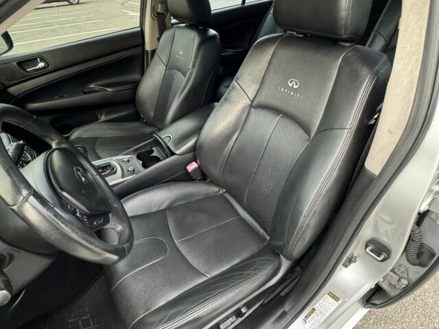 Інфініті G25 2011 у Полтаві на Automoto.ua Сірий Інфініті G25, об'ємом двигуна 2.5 л та пробігом 218 тис. км за 9500 $, фото 11 на Automoto.ua