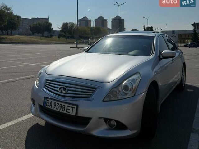 Сірий Інфініті G25, об'ємом двигуна 2.5 л та пробігом 270 тис. км за 9299 $, фото 14 на Automoto.ua