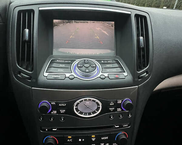 Серый Инфинити G25, объемом двигателя 2.5 л и пробегом 210 тыс. км за 8550 $, фото 14 на Automoto.ua