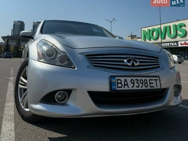 Сірий Інфініті G25, об'ємом двигуна 2.5 л та пробігом 270 тис. км за 9299 $, фото 9 на Automoto.ua