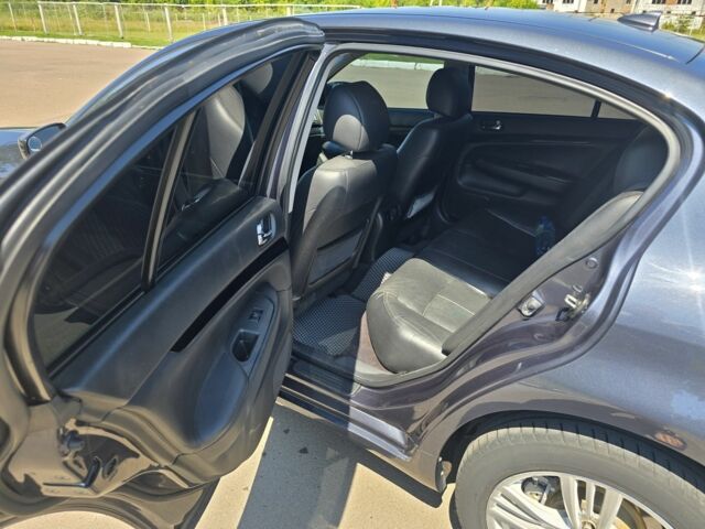 Синий Инфинити G25, объемом двигателя 2.5 л и пробегом 353 тыс. км за 7250 $, фото 6 на Automoto.ua