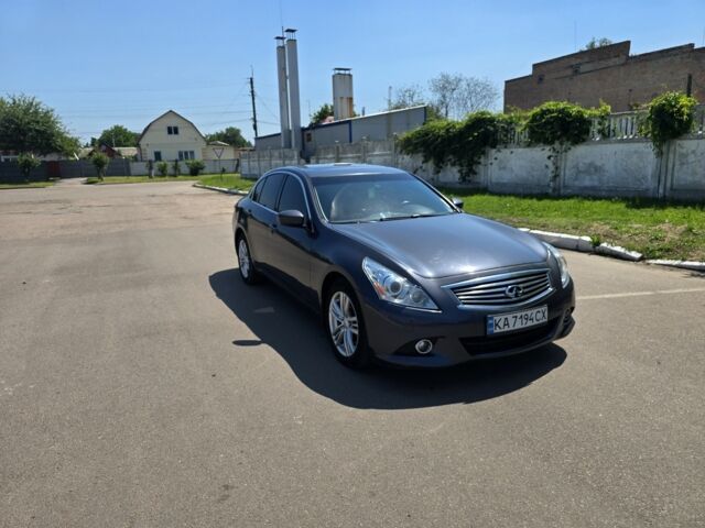 Синий Инфинити G25, объемом двигателя 2.5 л и пробегом 353 тыс. км за 7250 $, фото 1 на Automoto.ua