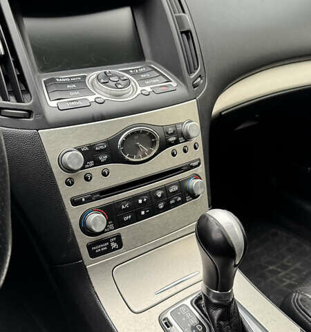 Инфинити G35 2007 в Львове на Automoto.ua Черный Инфинити G35, объемом двигателя 3.5 л и пробегом 227 тыс. км за 6400 $, фото 7 на Automoto.ua