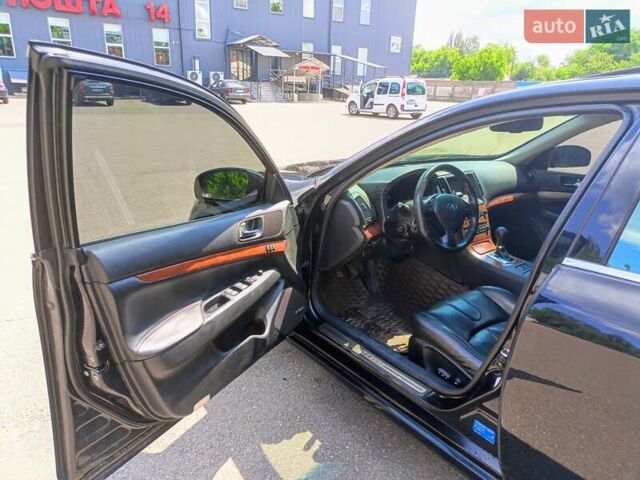 Черный Инфинити G35, объемом двигателя 3.5 л и пробегом 241 тыс. км за 9000 $, фото 6 на Automoto.ua