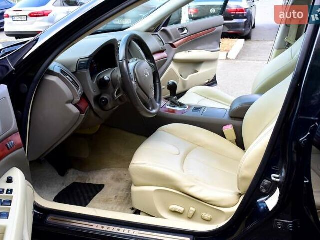 Инфинити G35 2007 в Киеве на Automoto.ua Черный Инфинити G35, объемом двигателя 3.5 л и пробегом 227 тыс. км за 7800 $, фото 7 на Automoto.ua
