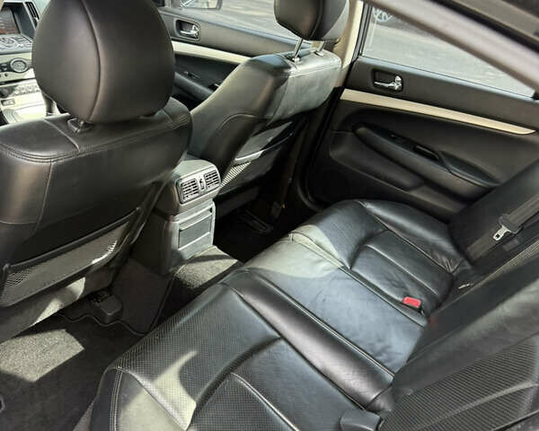 Черный Инфинити G35, объемом двигателя 3.5 л и пробегом 270 тыс. км за 6499 $, фото 13 на Automoto.ua