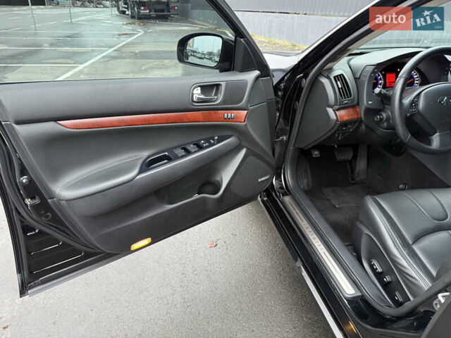 Черный Инфинити G35, объемом двигателя 3.5 л и пробегом 92 тыс. км за 10000 $, фото 8 на Automoto.ua