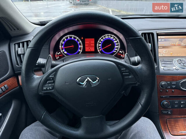 Черный Инфинити G35, объемом двигателя 3.5 л и пробегом 92 тыс. км за 10000 $, фото 15 на Automoto.ua