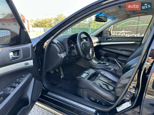 Черный Инфинити G35, объемом двигателя 3.5 л и пробегом 185 тыс. км за 6999 $, фото 5 на Automoto.ua