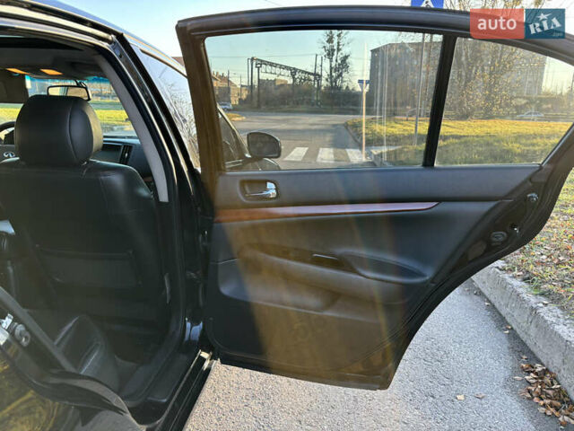 Черный Инфинити G35, объемом двигателя 3.5 л и пробегом 199 тыс. км за 9600 $, фото 13 на Automoto.ua
